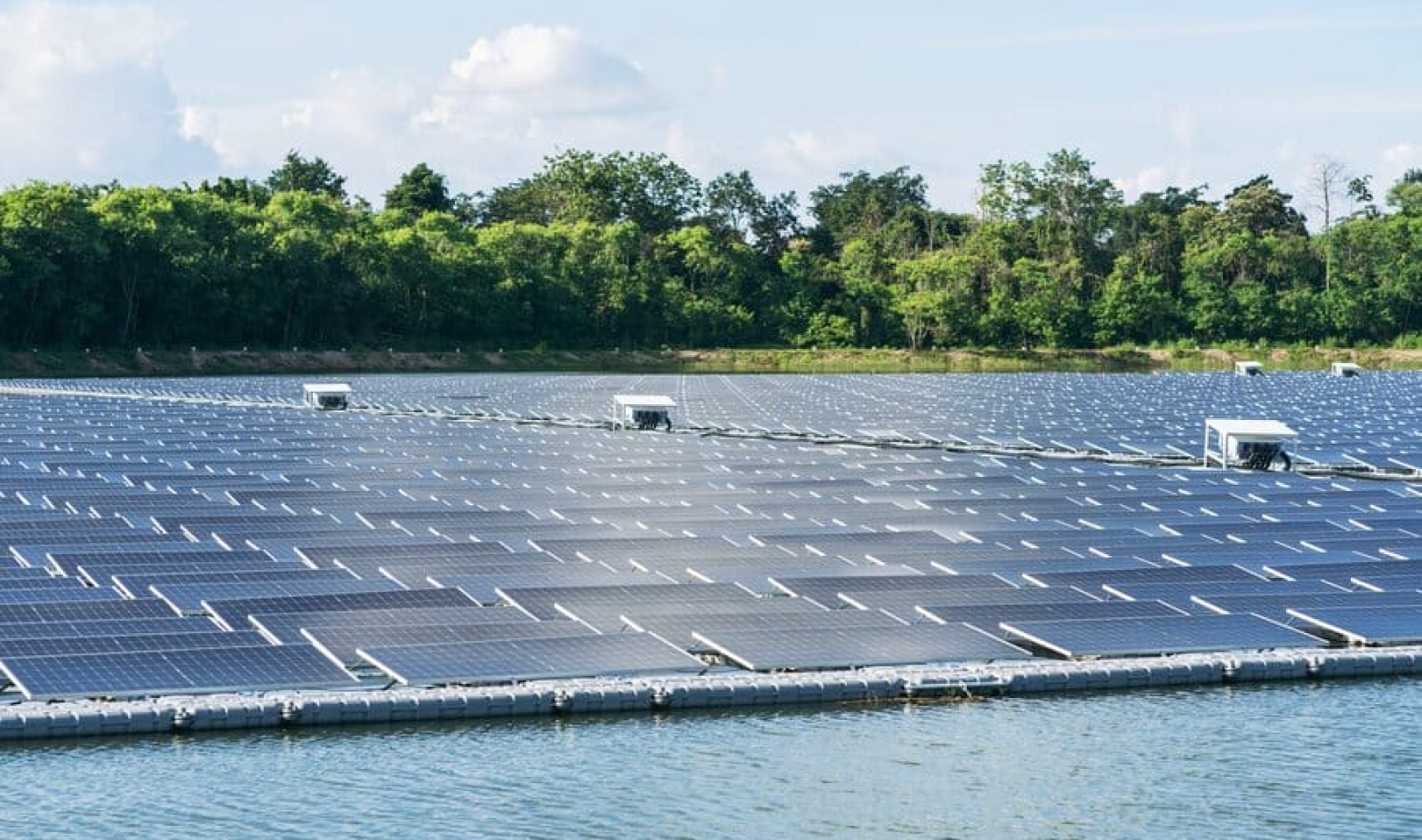 Consórcio binacional vai instalar usina solar flutuante no reservatório da Itaipu