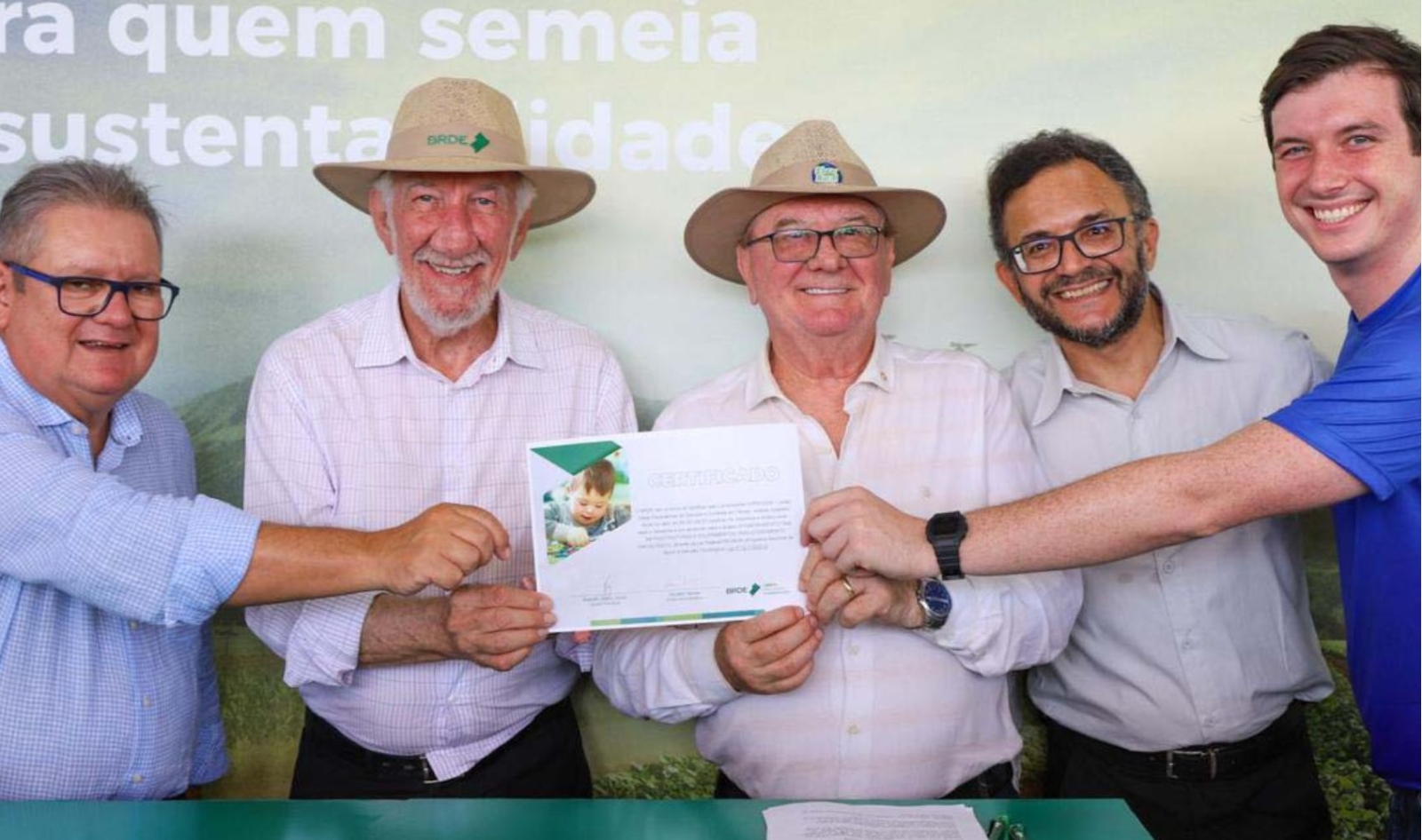 BRDE repassa recursos de incentivos fiscais para projetos sociais no Show Rural