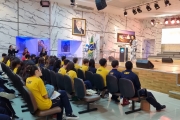 De aluna a atriz nas principais plataformas de streaming