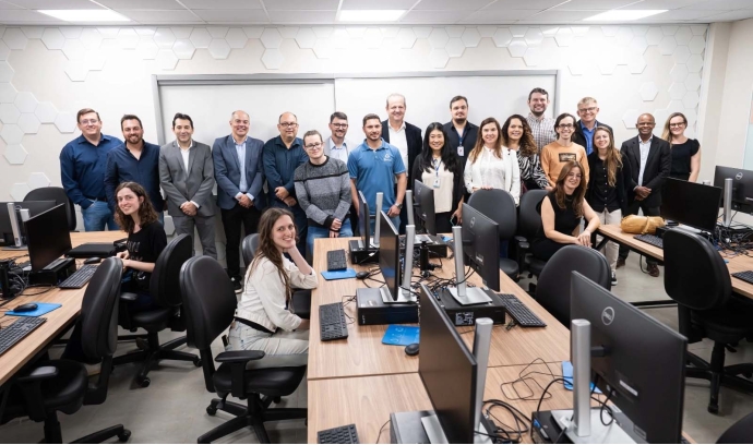  Após investimento de R$ 8 milhões, Unioeste ganha novas salas e laboratório em Cascavel