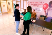 Hemocentro de Cascavel promove ação de cadastro de doadores de medula óssea no Catuaí Shopping Cascavel