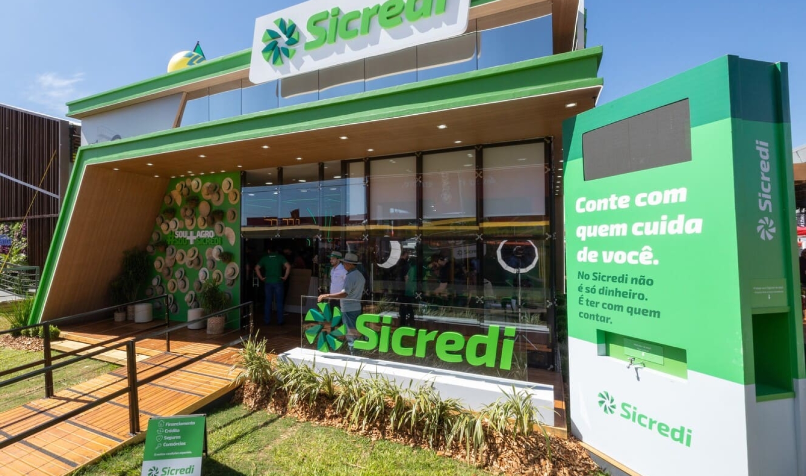 Sicredi leva R$ 2,5 bilhões em crédito para o Show Rural Coopavel 2026