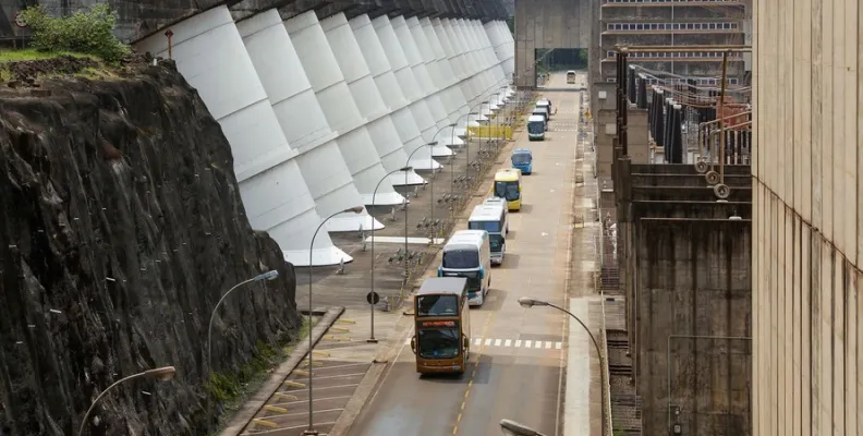 Quase meio milhão de pessoas visitou a Itaipu em 2024