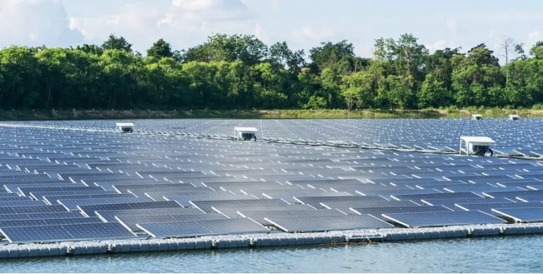 Consórcio binacional vai instalar usina solar flutuante no reservatório da Itaipu