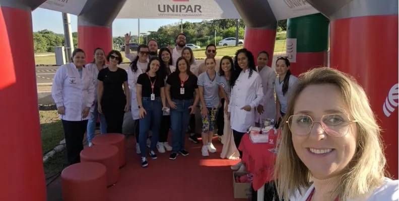 Unipar Cascavel participa de evento em homenagem às vítimas do voo 2283