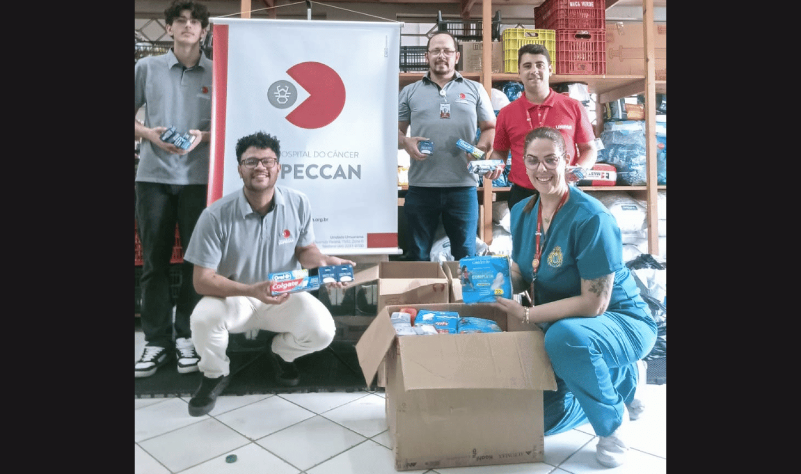 Ação realizada pelo curso de Estética e Cosmética arrecada mais de 600 itens de higiene, em Cascavel