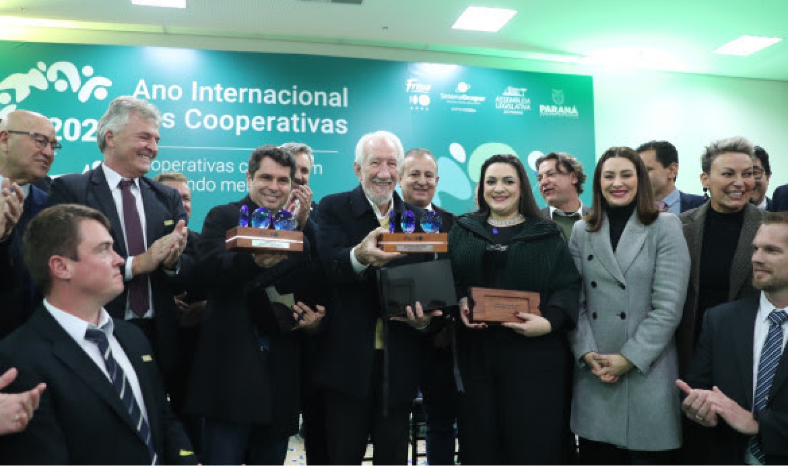 Assembleia Legislativa celebra centenário da Frísia e ano do cooperativismo