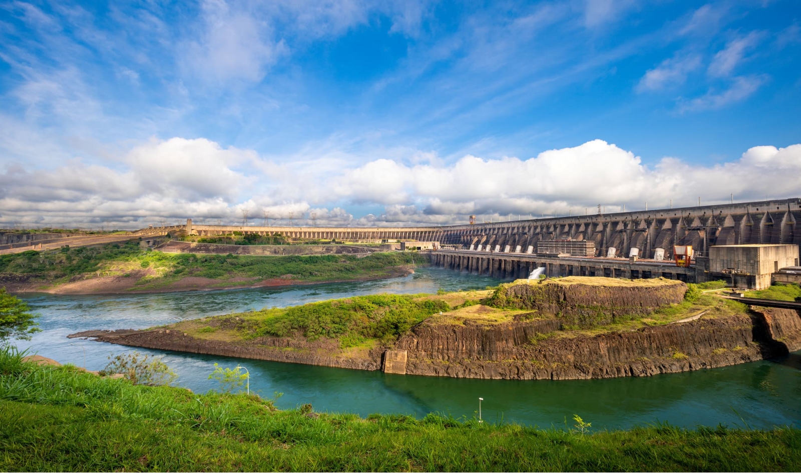Itaipu destina R$ 5,7 bilhões para reduzir impacto na conta de luz entre 2023 e 2026