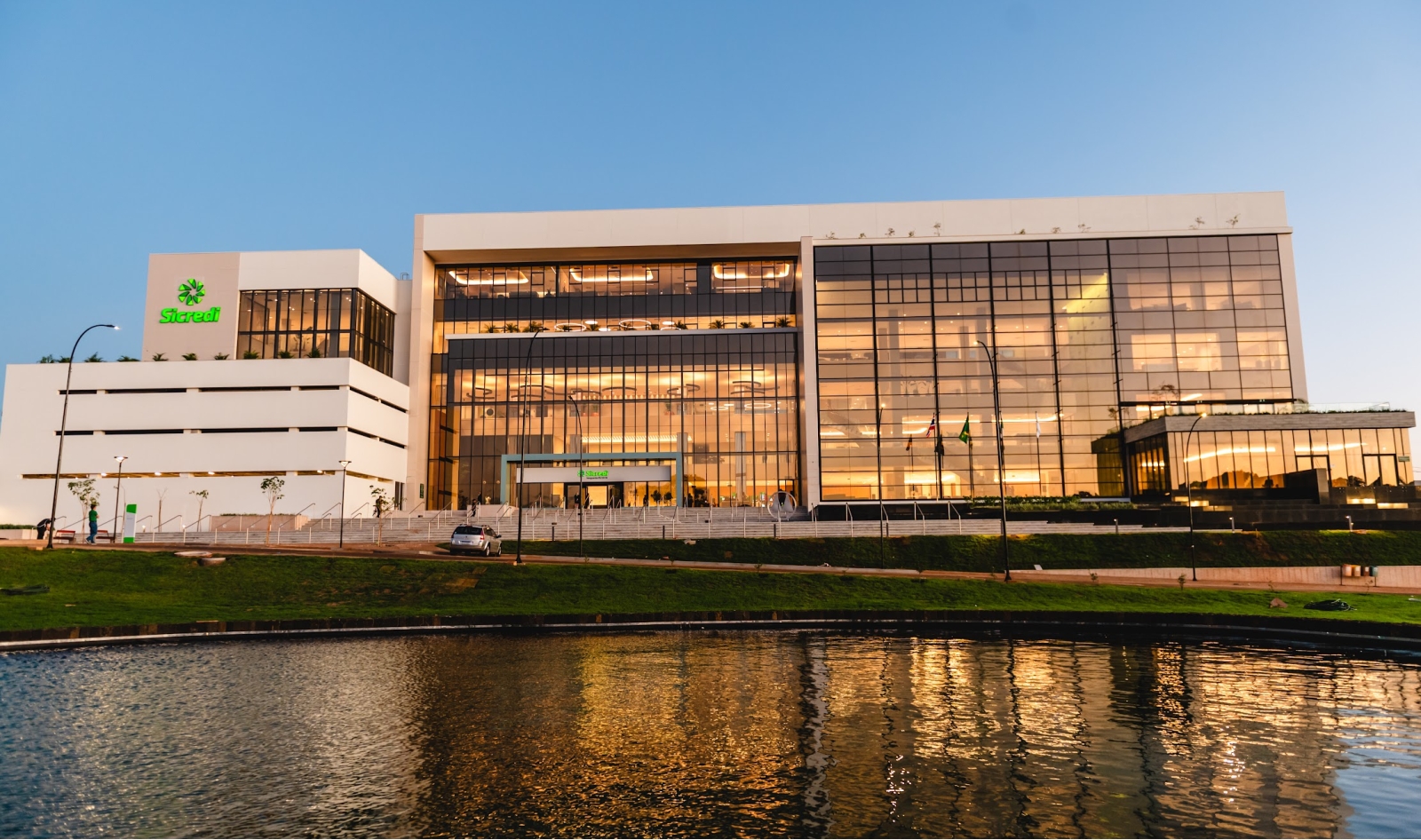 Sicredi Vanguarda movimenta mais de R$ 100 milhões em resultado no quadrimestre e reforça modelo cooperativo como alternativa sólida de negócio