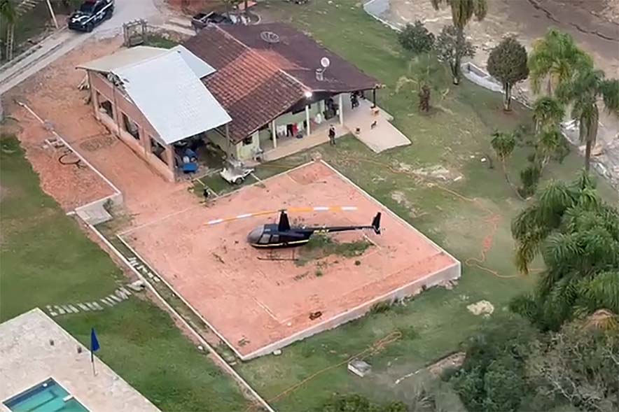 Operação da PCPR contra o tráfico de drogas prende 10 e apreende dois helicópteros