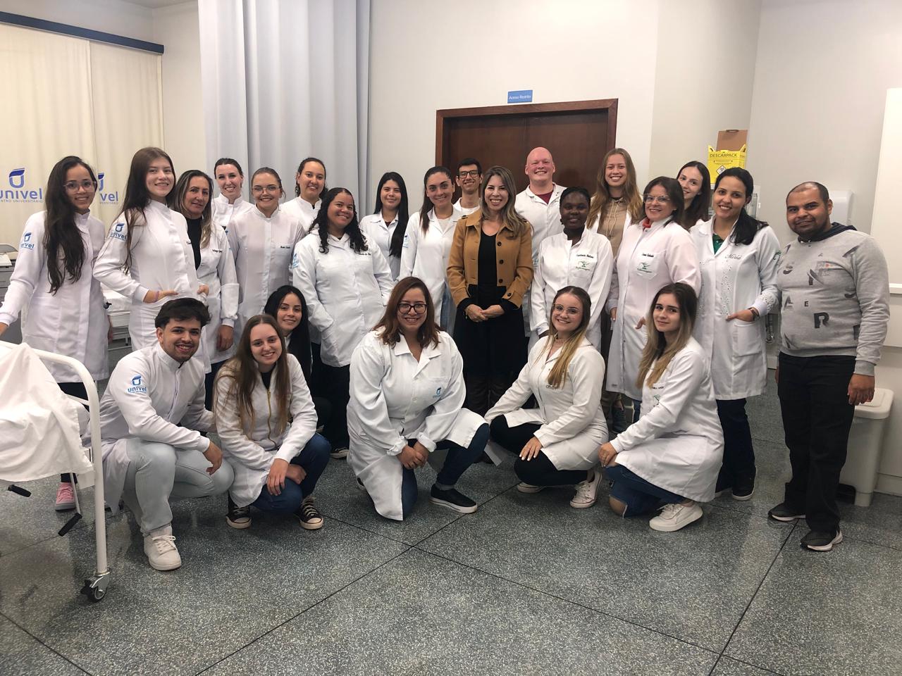 1ª Semana da Enfermagem no Centro Universitário Univel promove uma jornada de reflexão e aprendizado