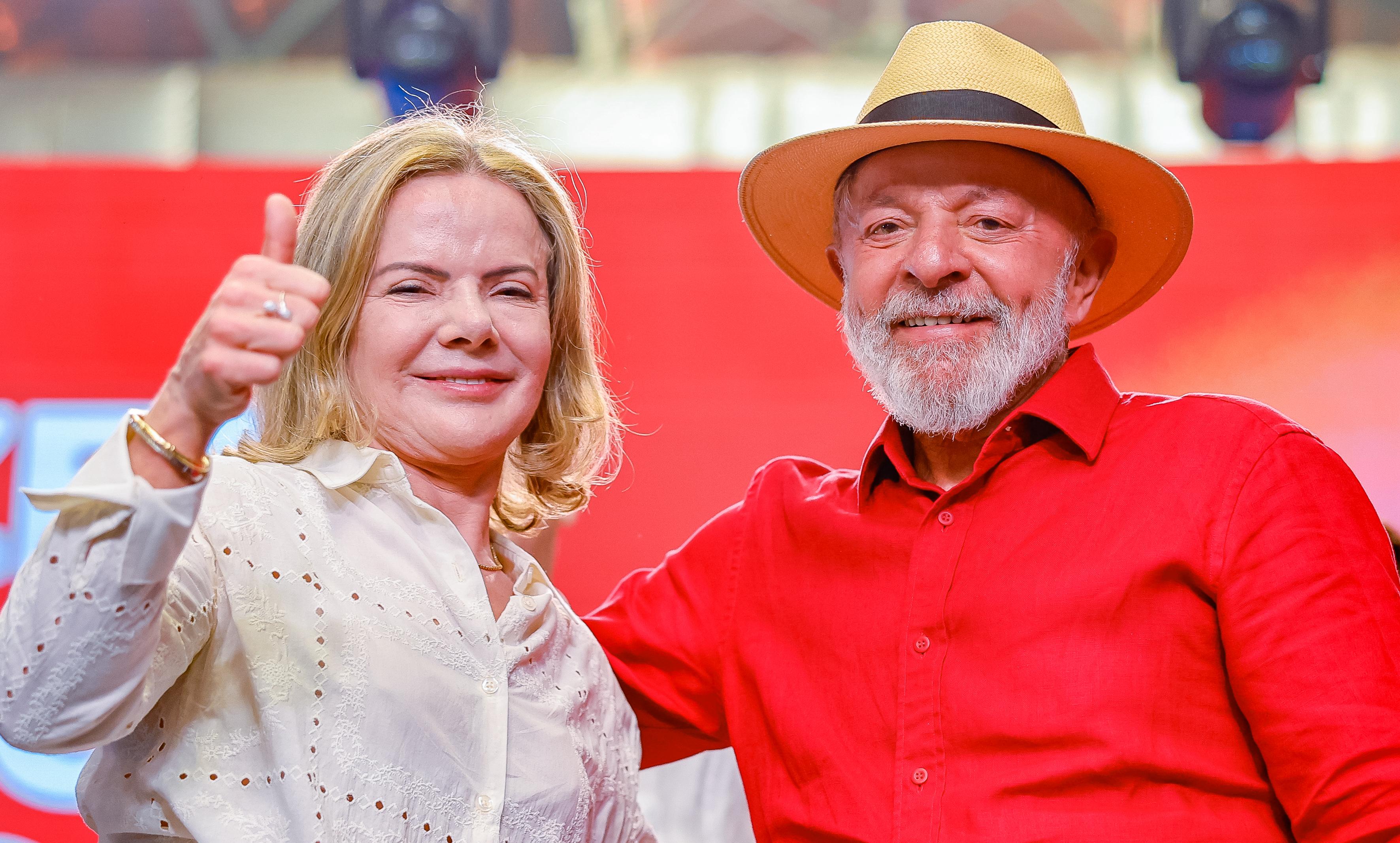 Fafen-PR volta a produzir amônia e contribui para reduzir importações de fertilizantes, destaca Gleisi