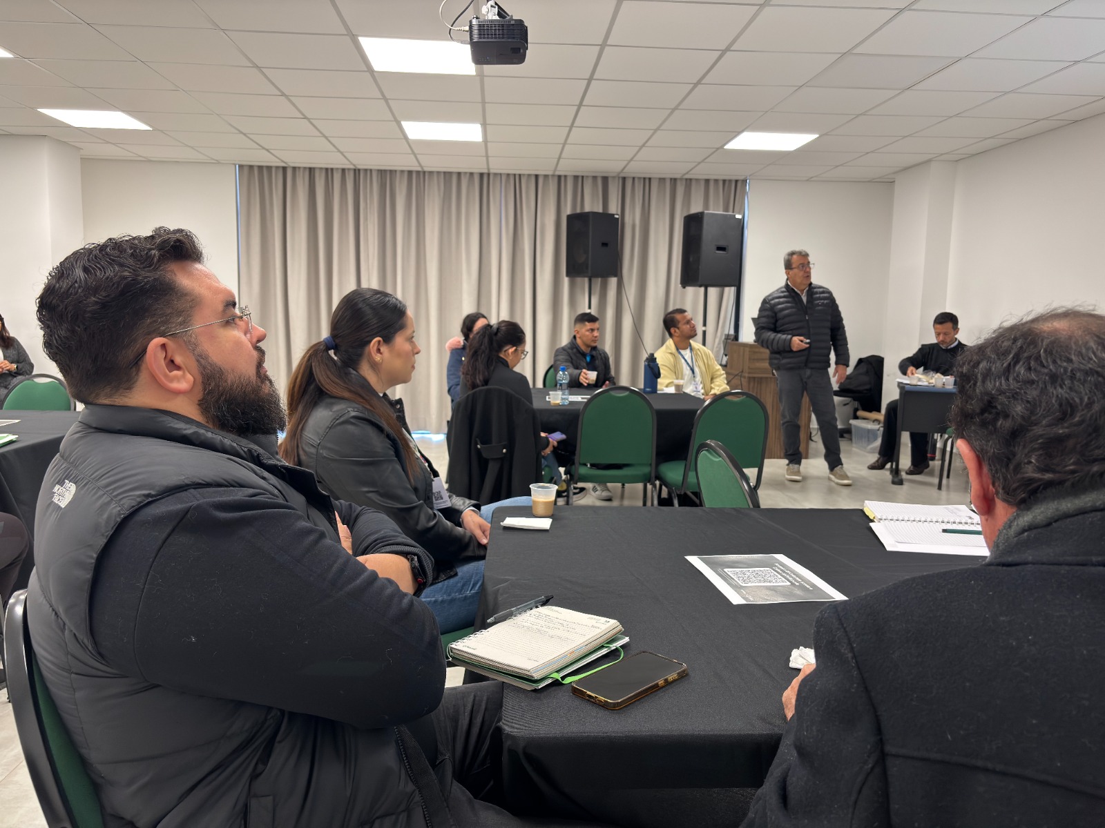 Módulos presenciais do curso do Paraná Produtivo têm início em Ponta Grossa e Umuarama